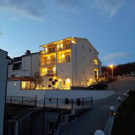 Apartment Matosic Цриквеница Экстерьер фото